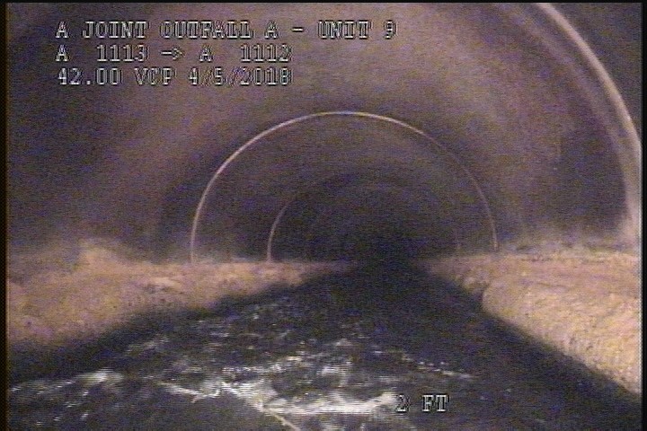Deposits Attached Grease, 15 %of cross sectional area, from 04 to 08 o'clock, , within 8 inches of joint: YES, Start