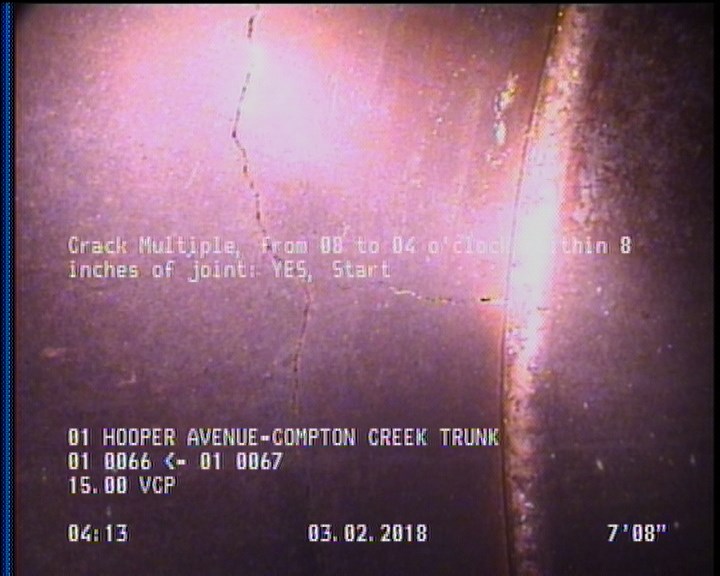 Crack Multiple, from 08 to 04 o'clock, within 8 inches of joint: YES, Start