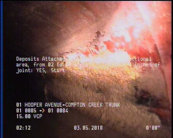 Deposits Attached Grease, 5 %of cross sectional area, from 02 to 10 o'clock, , within 8 inches of joint: YES, Start