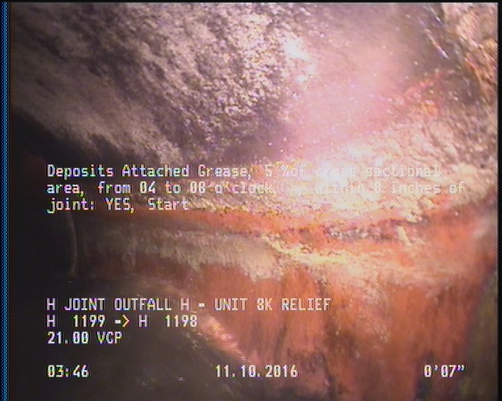 Deposits Attached Grease, 5 %of cross sectional area, from 04 to 08 o'clock, , within 8 inches of joint: YES, Start