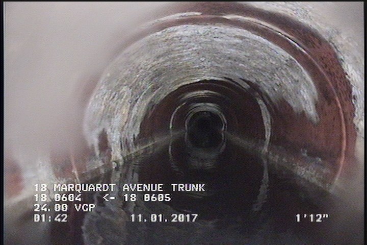 Deposits Attached Grease, 5 %of cross sectional area, from 04 to 08 o'clock, , within 8 inches of joint: YES, Start