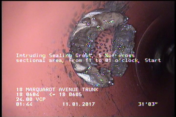 Intruding Sealing Grout, 5 %of cross sectional area, from 11 to 01 o'clock