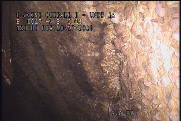 Surface Aggregate Missing, at 12 o'clock, within 8 inches of joint: YES