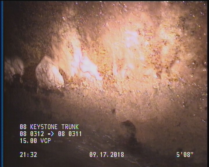 Deposits Attached Grease, 5 %of cross sectional area, from 04 to 08 o'clock, , within 8 inches of joint: YES, Start