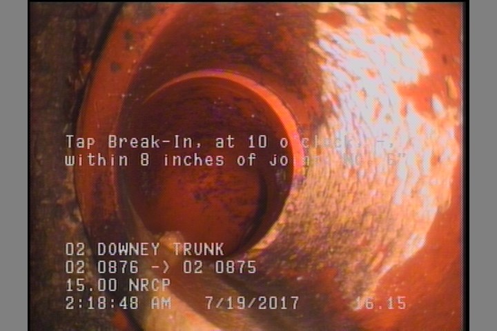Tap Break-In, at 10 o'clock, -, within 8 inches of joint: NO, 6"
