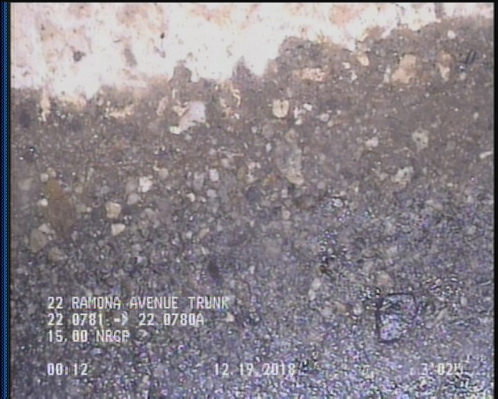 Surface Aggregate Projecting, from 08 to 04 o'clock, within 8 inches of joint: YES, Start