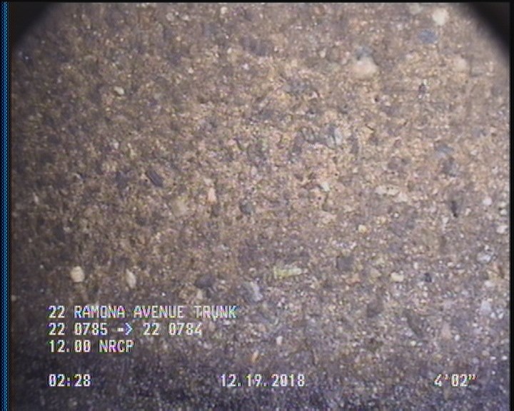 Surface Aggregate Projecting, from 08 to 04 o'clock, within 8 inches of joint: YES, Start