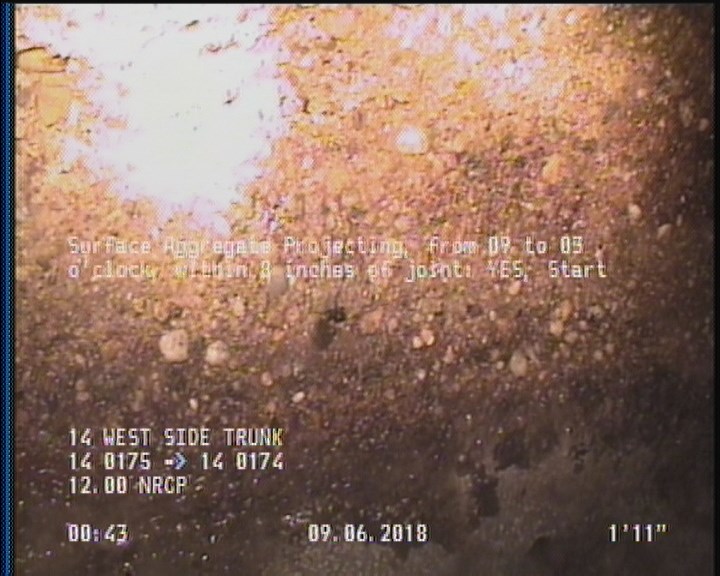 Surface Aggregate Projecting, from 09 to 03 o'clock, within 8 inches of joint: YES, Start