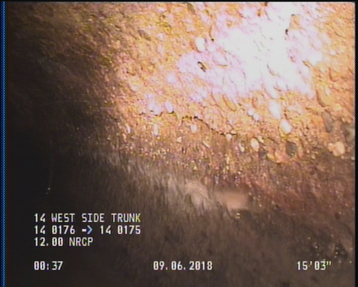 Surface Spalling, from 08 to 04 o'clock, within 8 inches of joint: YES, Start