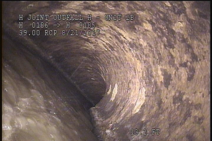 Surface Spalling, from 09 to 03 o'clock, within 8 inches of joint: YES, Start