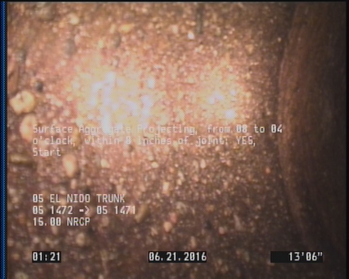 Surface Aggregate Projecting, from 08 to 04 o'clock, within 8 inches of joint: YES, Start