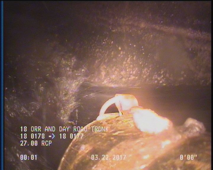 Deposits Attached Grease, 5 %of cross sectional area, from 03 to 09 o'clock, , within 8 inches of joint: YES, Start