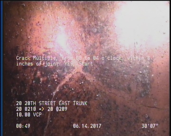 Crack Multiple, from 08 to 04 o'clock, within 8 inches of joint: YES, Start