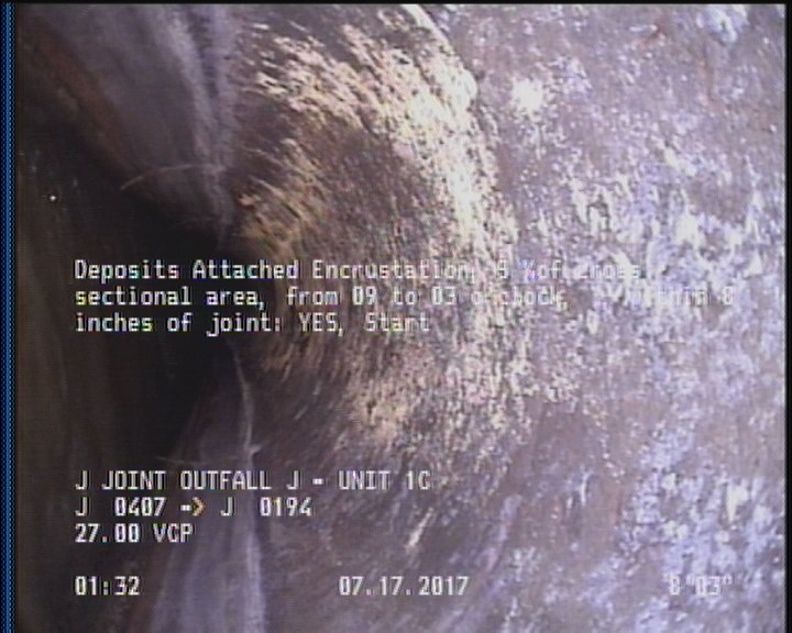 Deposits Attached Encrustation, 5 %of cross sectional area, from 09 to 03 o'clock, , within 8 inches of joint: YES, Start