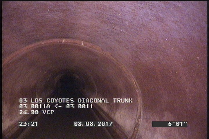 Deposits Attached Grease, 5 %of cross sectional area, from 04 to 08 o'clock, , within 8 inches of joint: YES, Start