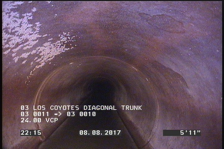 Deposits Attached Grease, 5 %of cross sectional area, from 04 to 08 o'clock, , within 8 inches of joint: YES, Start