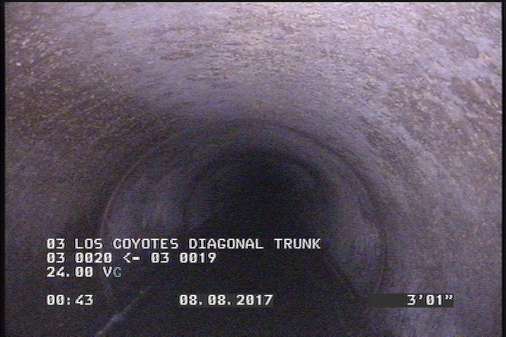 Deposits Attached Grease, 5 %of cross sectional area, from 04 to 08 o'clock, , within 8 inches of joint: YES, Start