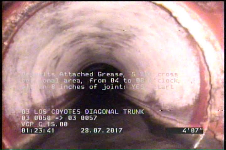 Deposits Attached Grease, 5 %of cross sectional area, from 04 to 08 o'clock, , within 8 inches of joint: YES, Start