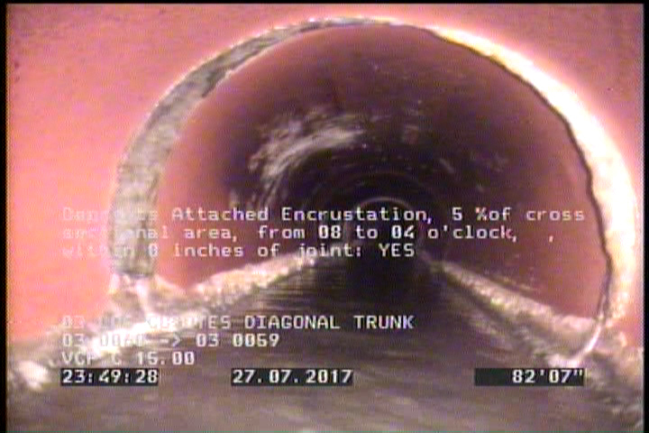 Deposits Attached Encrustation, 5 %of cross sectional area, from 08 to 04 o'clock, , within 8 inches of joint: YES