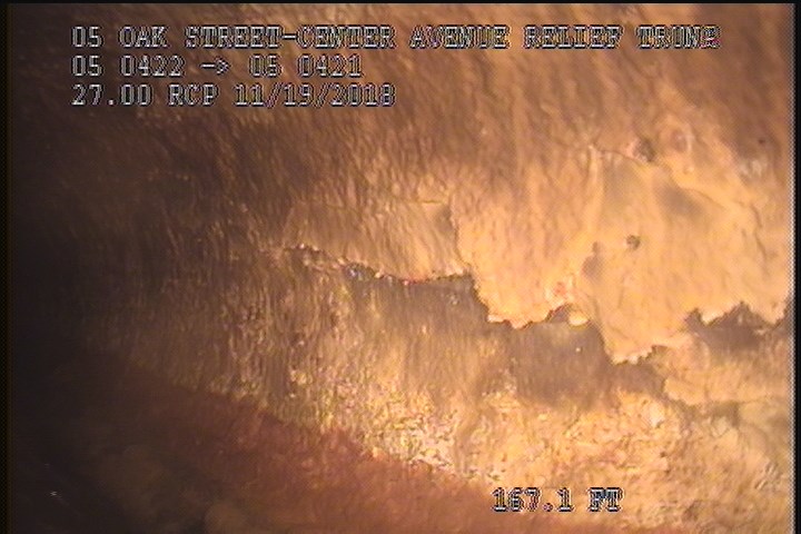 Surface Spalling, from 09 to 03 o'clock, within 8 inches of joint: NO - PEELING CONCRETE