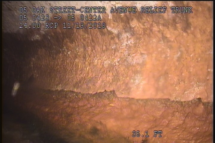 Surface Spalling, from 09 to 03 o'clock, within 8 inches of joint: NO - PEELING CONCRETE