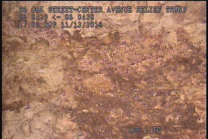 Surface Spalling, from 01 to 02 o'clock, within 8 inches of joint: NO - FLAKING CONCRETE