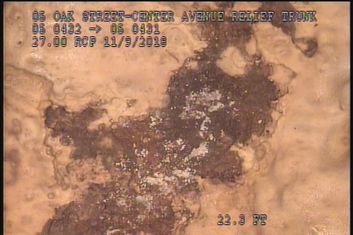 Surface Spalling, from 10 to 02 o'clock, within 8 inches of joint: YES, Start - FLAKING CONCRETE