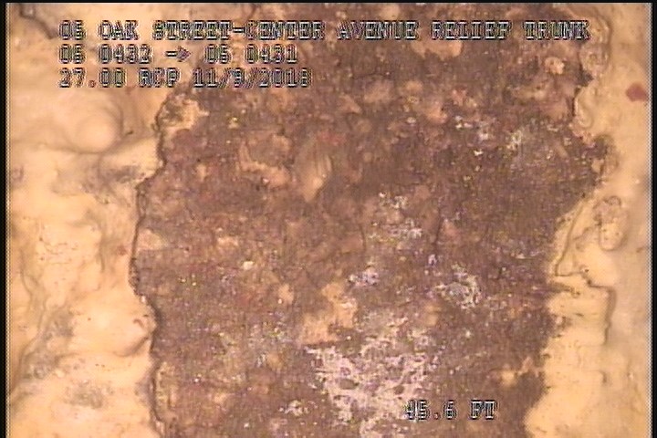 Surface Spalling, from 01 to 02 o'clock, within 8 inches of joint: NO - FLAKING CONCRETE