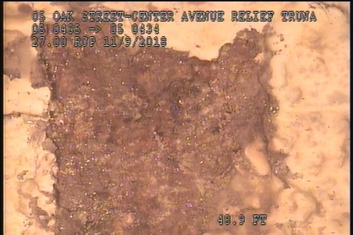 Surface Spalling, from 11 to 12 o'clock, within 8 inches of joint: NO - FLAKING CONCRETE