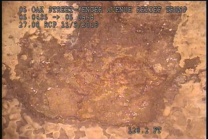 Surface Spalling, from 11 to 01 o'clock, within 8 inches of joint: NO - FLAKING CONCRETE