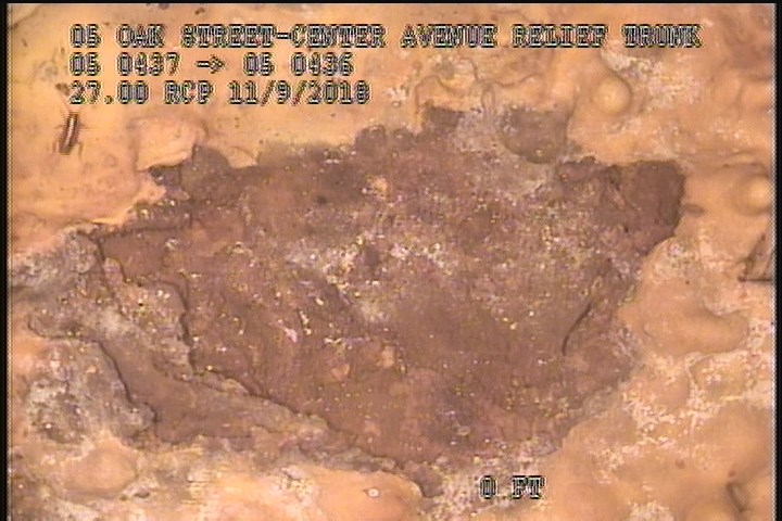 Surface Spalling, from 09 to 03 o'clock, within 8 inches of joint: YES, Start - FLAKING CONCRETE