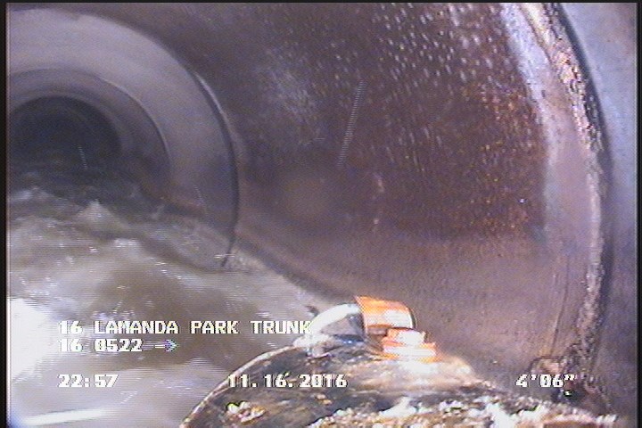 Deposits Attached Grease, 5 %of cross sectional area, from 04 to 08 o'clock, , within 8 inches of joint: YES, Start