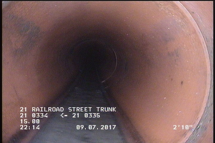 Deposits Attached Grease, 5 %of cross sectional area, from 05 to 07 o'clock, , within 8 inches of joint: YES, Start