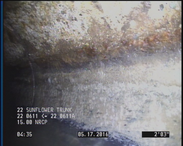 Deposits Attached Grease, 5 %of cross sectional area, from 04 to 08 o'clock, , within 8 inches of joint: YES, Start
