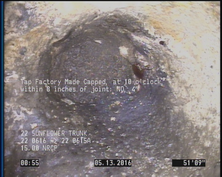 Tap Factory Made Capped, at 10 o'clock, -, within 8 inches of joint: NO, 4"