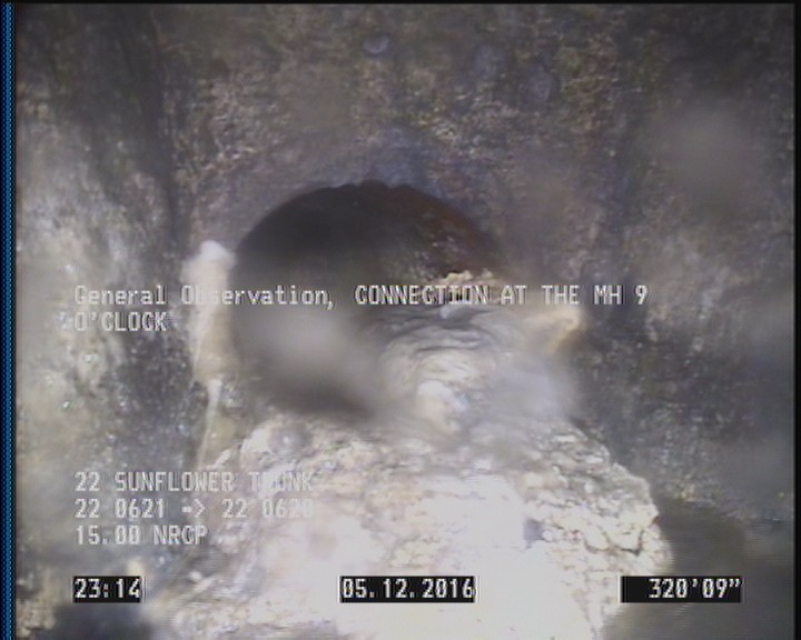 General Observation - CONNECTION AT THE MH 9 O'CLOCK