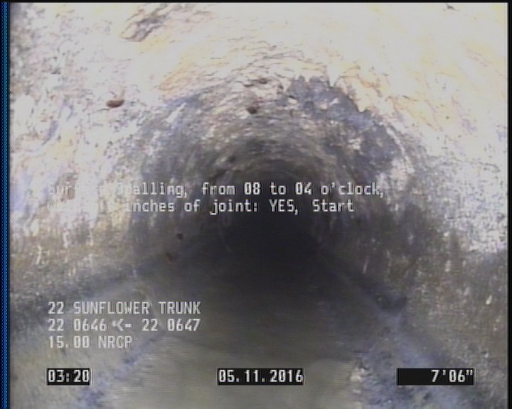 Surface Spalling, from 08 to 04 o'clock, within 8 inches of joint: YES, Start