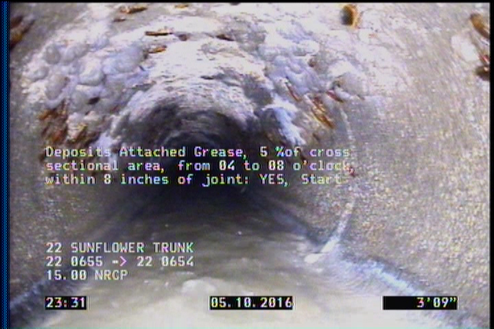Deposits Attached Grease, 5 %of cross sectional area, from 04 to 08 o'clock, , within 8 inches of joint: YES, Start