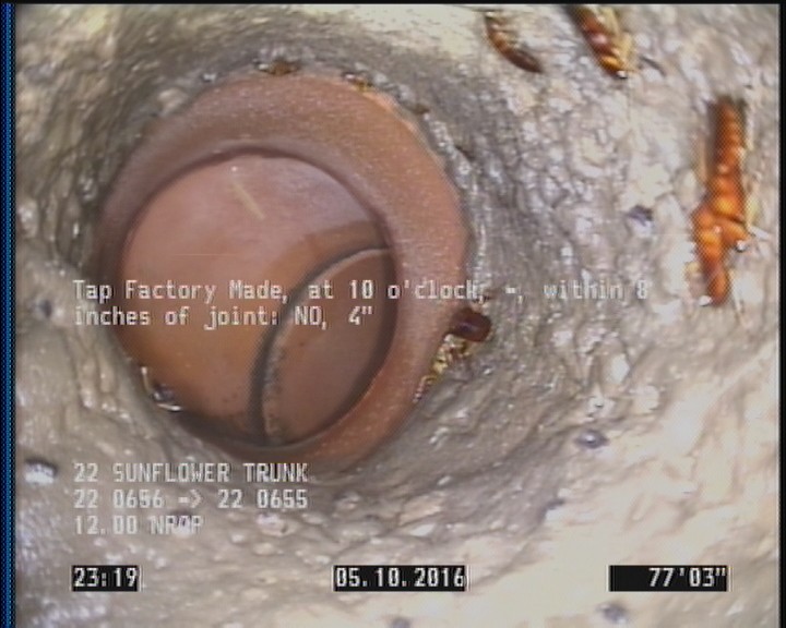 Tap Factory Made, at 10 o'clock, -, within 8 inches of joint: NO, 4"