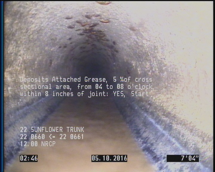 Deposits Attached Grease, 5 %of cross sectional area, from 04 to 08 o'clock, , within 8 inches of joint: YES, Start