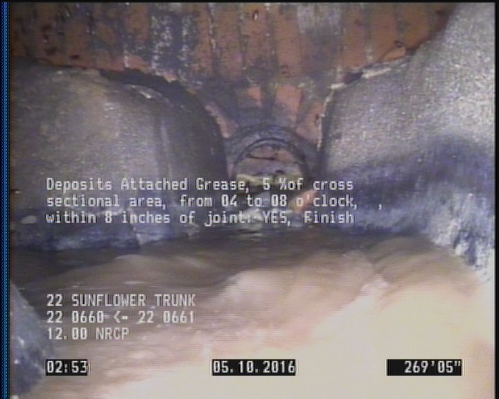 Deposits Attached Grease, 5 %of cross sectional area, from 04 to 08 o'clock, , within 8 inches of joint: YES, Finish
