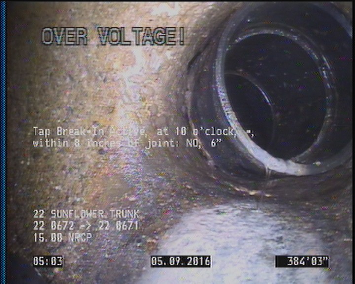 Tap Break-In Active, at 10 o'clock, -, within 8 inches of joint: NO, 6"