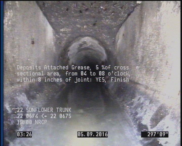 Deposits Attached Grease, 5 %of cross sectional area, from 04 to 08 o'clock, , within 8 inches of joint: YES, Finish