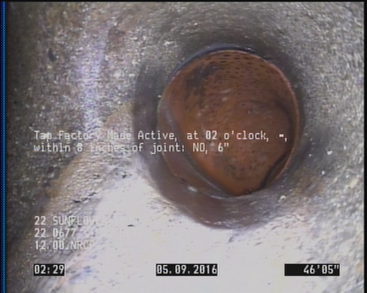 Tap Factory Made Active, at 02 o'clock, -, within 8 inches of joint: NO, 6"