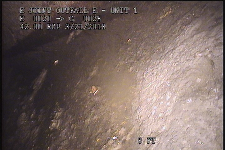 Deposits Settled Other, 10 %of cross sectional area, from 05 to 07 o'clock, , within 8 inches of joint: YES, Start - UNKNOWN DEBRIS