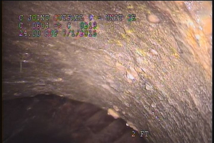 Surface Aggregate Visible, from 08 to 04 o'clock, within 8 inches of joint: NO