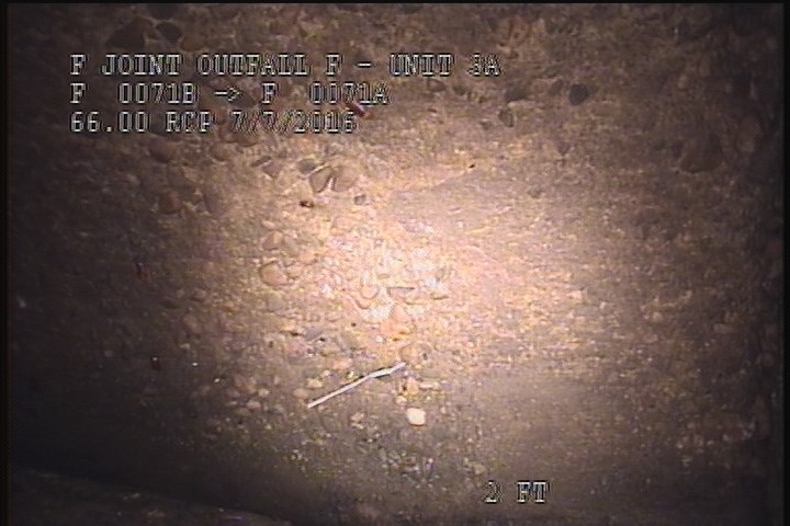 Surface Spalling, from 10 to 02 o'clock, within 8 inches of joint: NO
