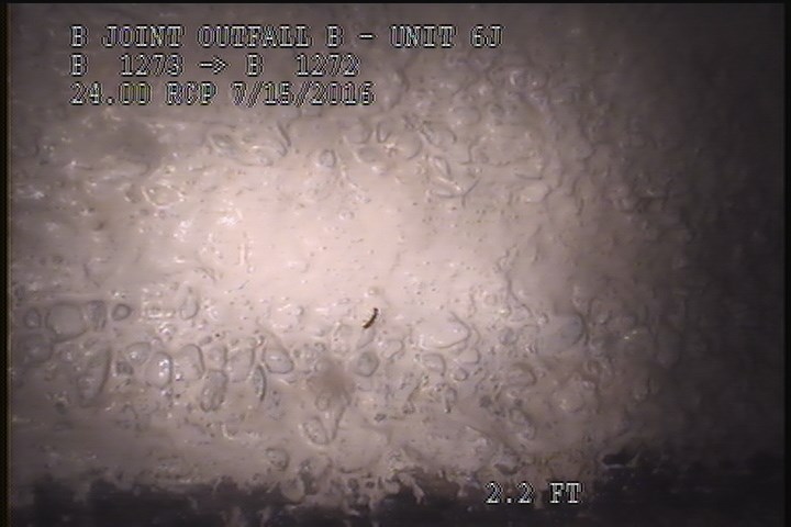 Surface Aggregate Projecting, from 08 to 04 o'clock, within 8 inches of joint: YES, Start - SEVERE AGG UNDER MAG COAT SPORATIC