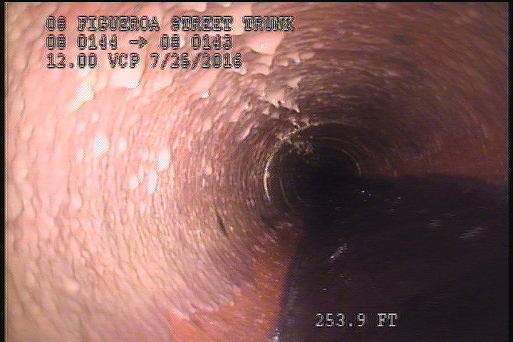 Deposits Attached Grease, 5 %of cross sectional area, from 07 to 05 o'clock, , within 8 inches of joint: YES