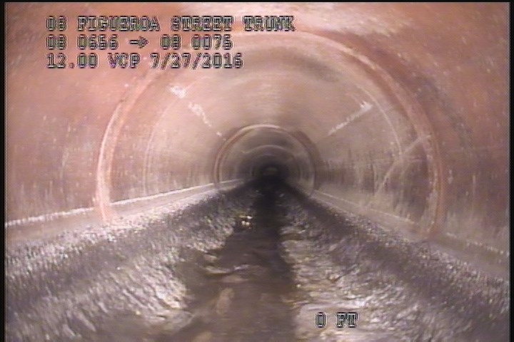 Deposits Settled Other, 5 %of cross sectional area, from 04 to 08 o'clock, , within 8 inches of joint: YES, Start - SLUDGE